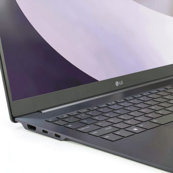 LG gram Pro 17 Laptop Intel Core Ultra7 AI Performance-7