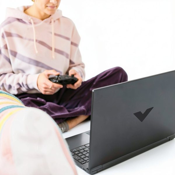 HP Victus Gaming Laptop AMD Ryzen 5 7535HS 144Hz Display-9