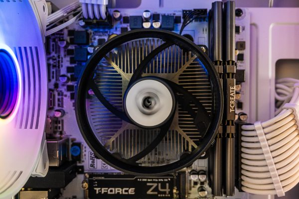 ViprTech Stryker Gaming PC AMD Ryzen 7 RX 580 8GB-10