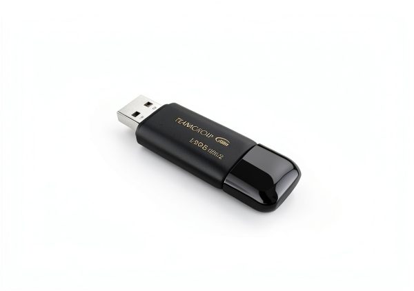 TEAMGROUP C175 USB Flash Drive 128GB Unibody Design Black-1